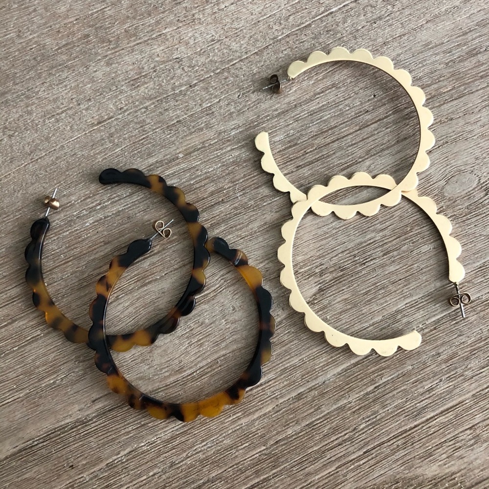 American Eagle Scalloped Hoop Earrings